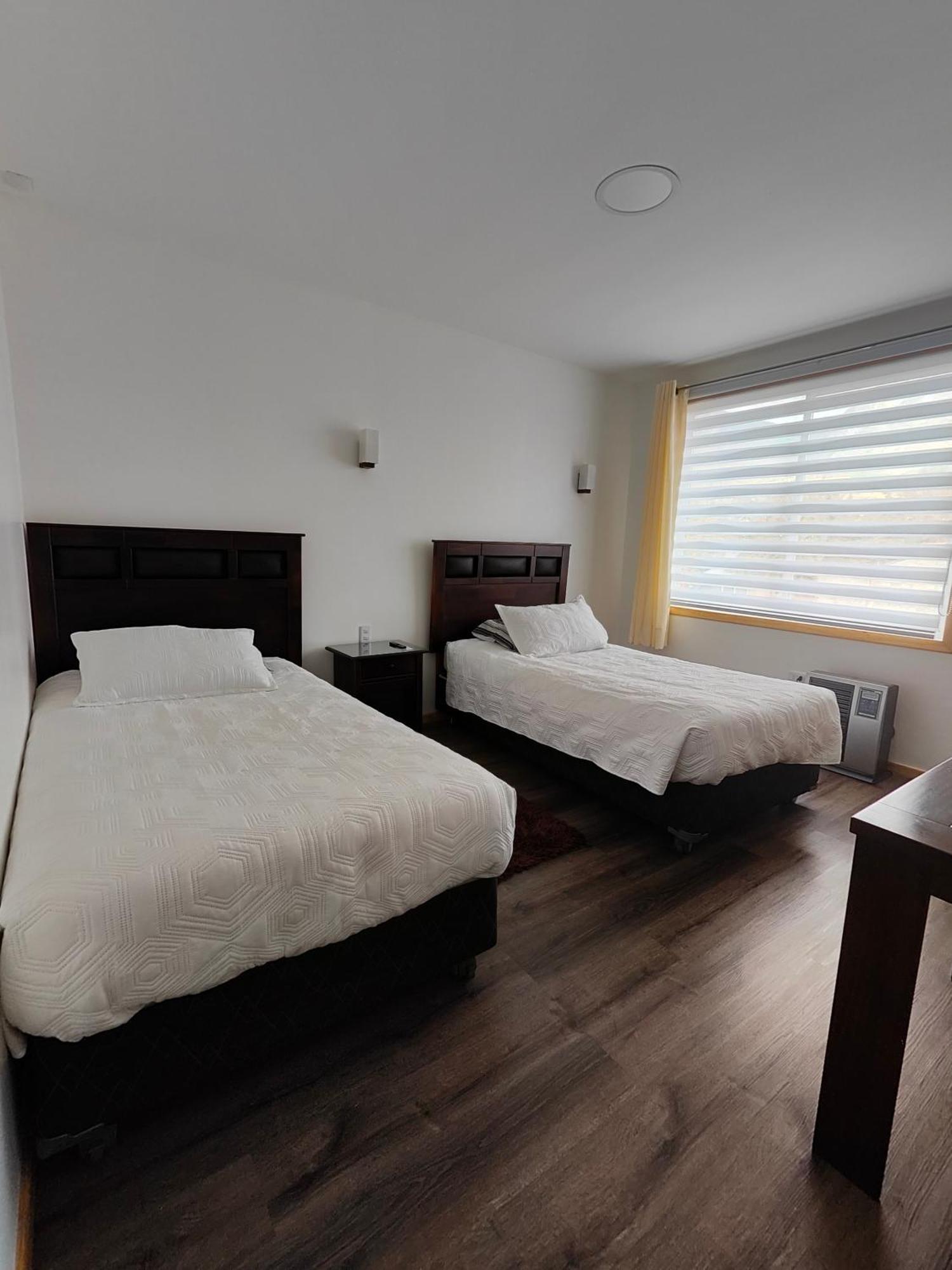 Hostal Casa Arrayan Coyhaique Bagian luar foto